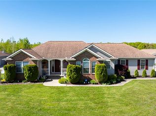 2749 Sheffield Rd, Jefferson, OH 44047