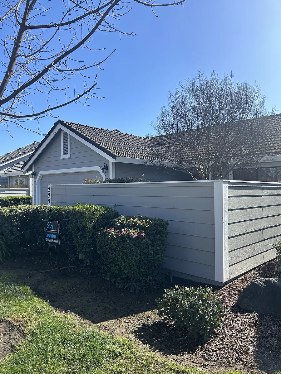 Building Photo - 2252 Southport Ln #1