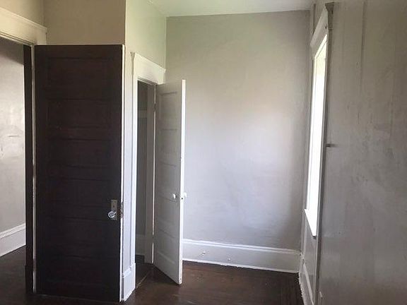 2nd image of 1990 W 54th St #1