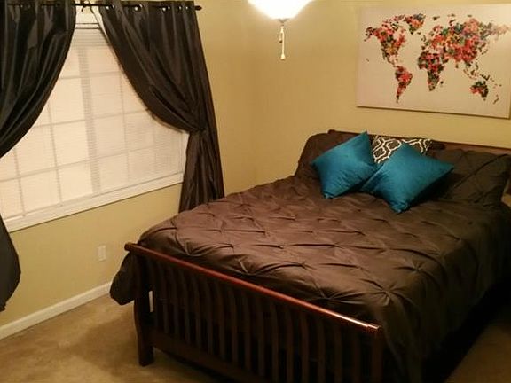 5th image of 6940 Roswell Rd Unit 14A