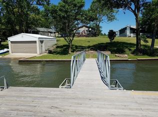 234 Watersedge Loop, Council Grove, KS 66846