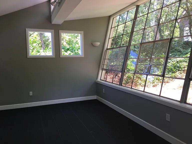 599 E Morningside Dr NE #1 — Photo 17