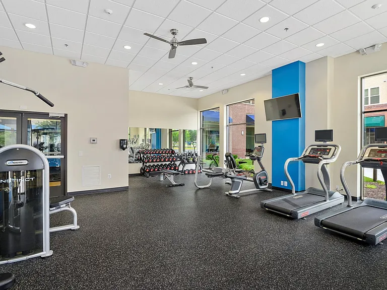 The Flats at Neabsco — Photo 14