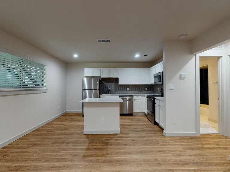 Lakewood Village — Photo 23