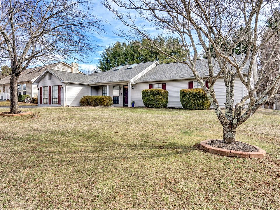 1155 Finney Dr, Vinton, VA 24179 Zillow