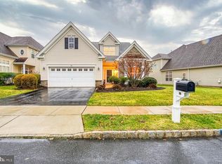 26 Schindler Ct, Somerset, NJ 08873
