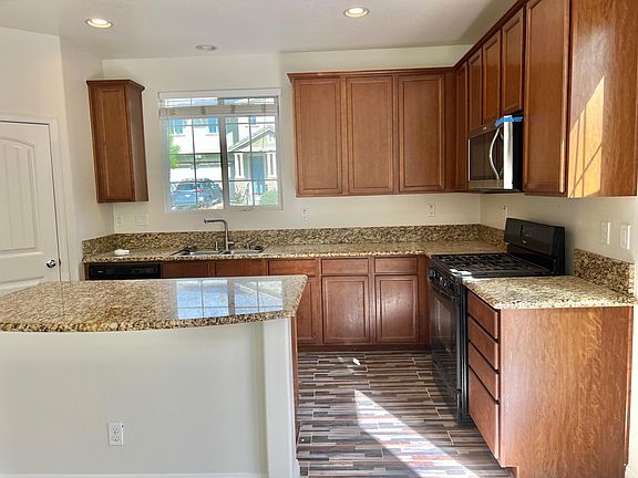 4th image of 9593 Harvest Vista Dr