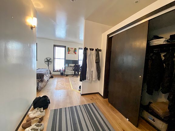 5th image of 1553 2nd Ave APT 4