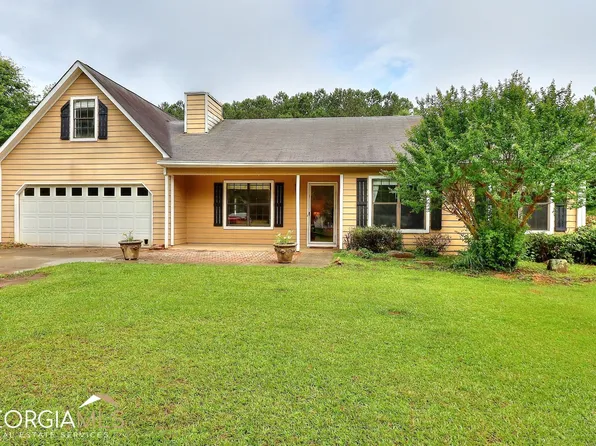3481 Brookview Dr, Loganville, GA 30052