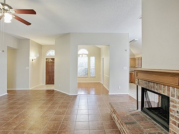 5th image of 7110 Don Gomez Ln