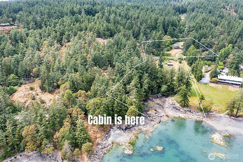 2nd image of 3521 Deer Harbor Road
