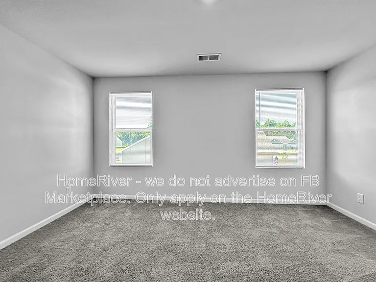 32 Foxton Pl — Photo 14