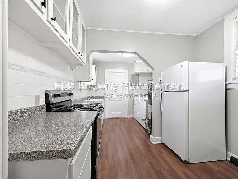 662 E Saratoga St — Photo 3