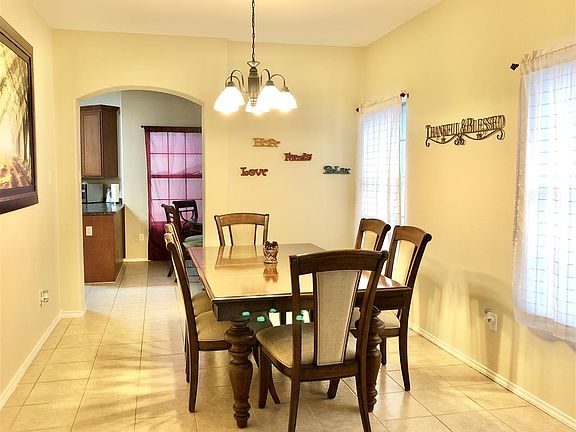 5th image of 128 Veracruz Dr