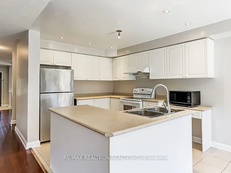 20 Raintree Dr — Photo 12