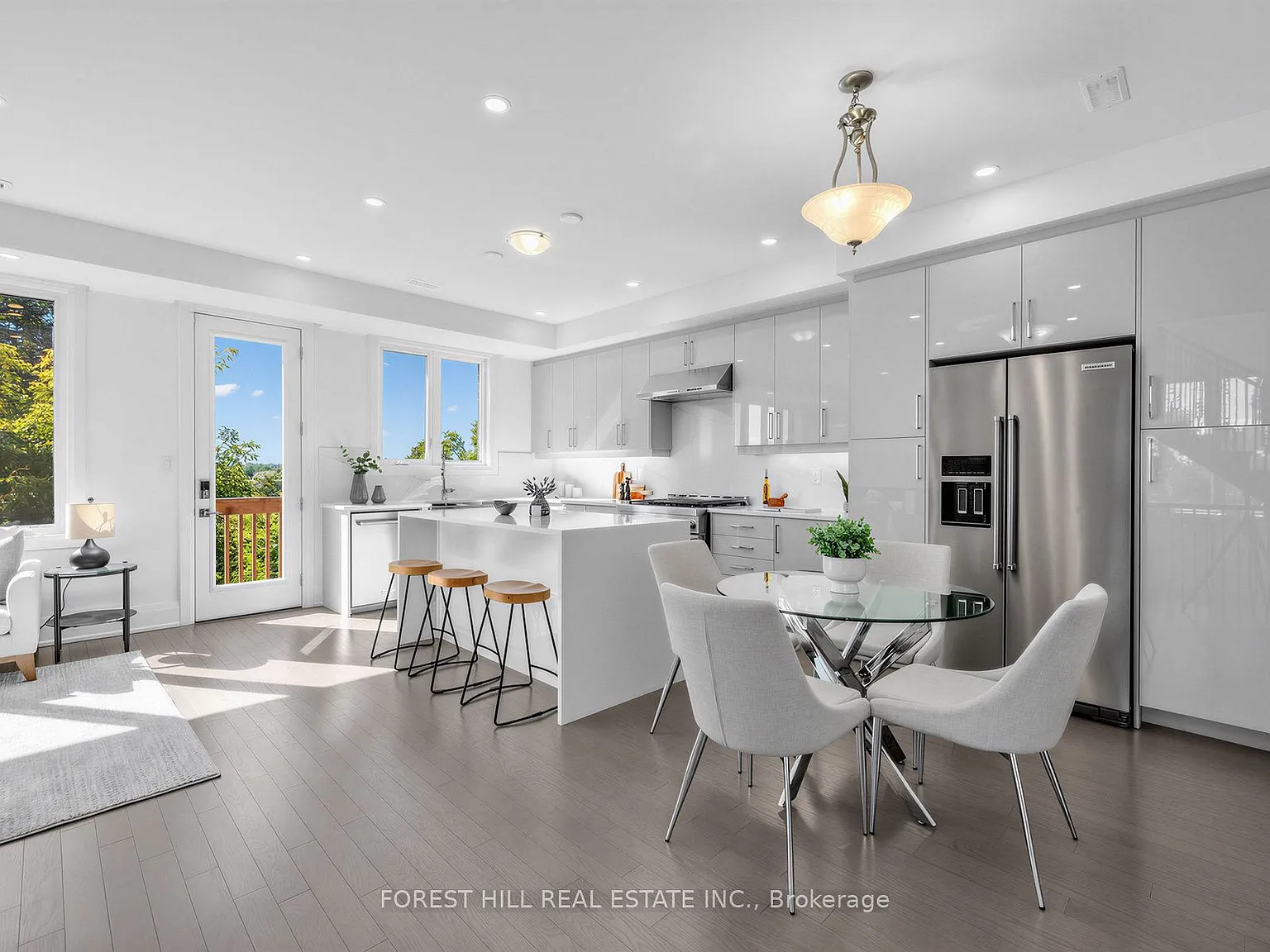 4 bed, $4,450 — Photo 4