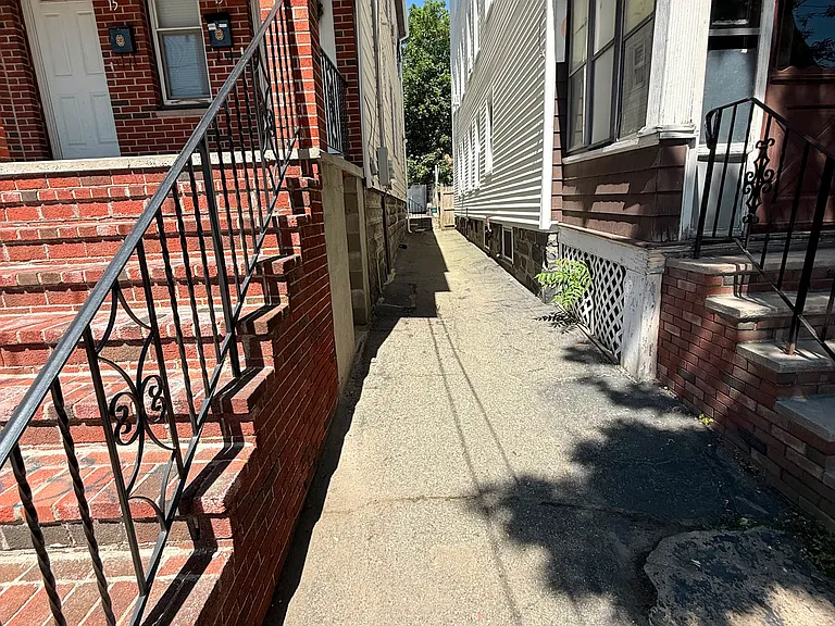 13-15 Sewall St — Photo 12