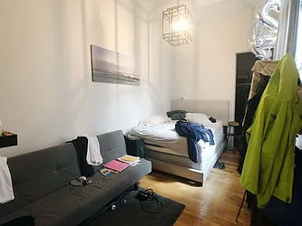 Rented by Manhattan Management LLC