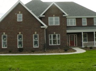 314 Hedgerow Dr, Venetia, PA 15367