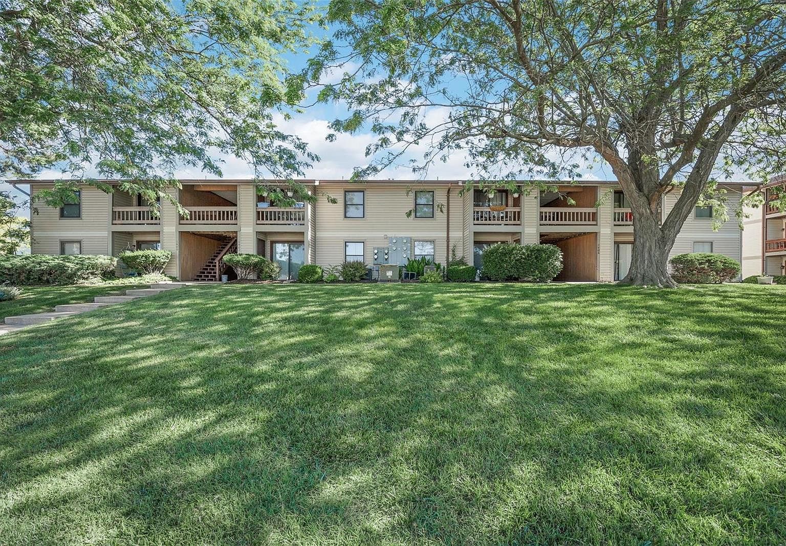 1415 Summergate Pkwy O, Saint Charles, MO 63303 Zillow