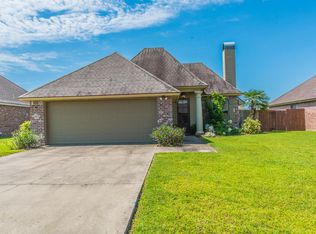 110 Sandhill Crane Dr, Lafayette, LA 70508