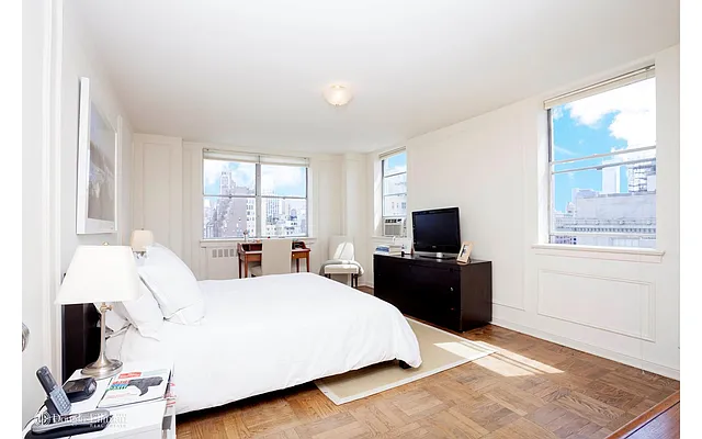 Rented by Douglas Elliman | media 2