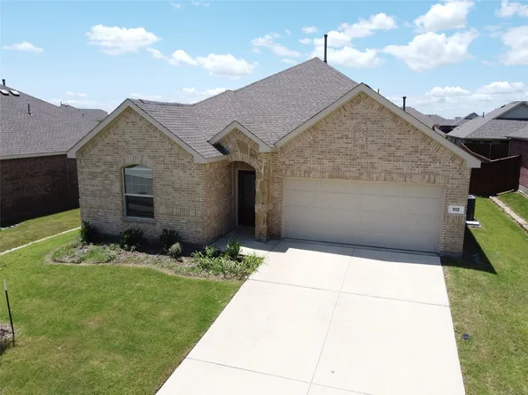 512 Chip St, Little Elm, TX 75068