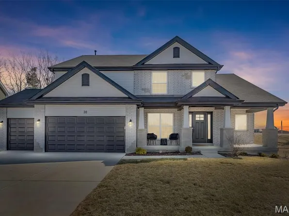 310 Osprey Ct, Lake Saint Louis, MO 63367