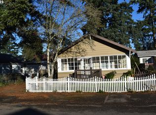 8327 SE Gray St, Happy Valley, OR