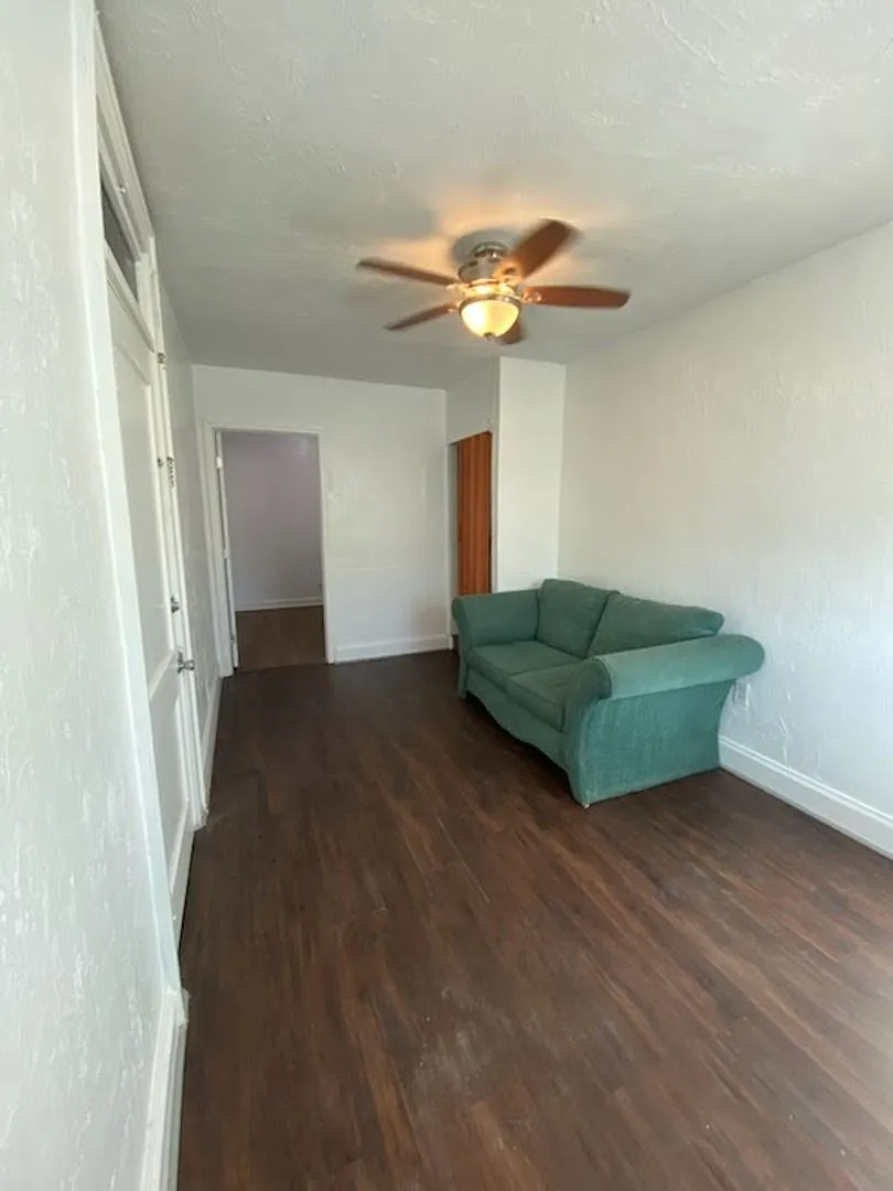 401 Colonia Ln E Unit 13 — Photo 1