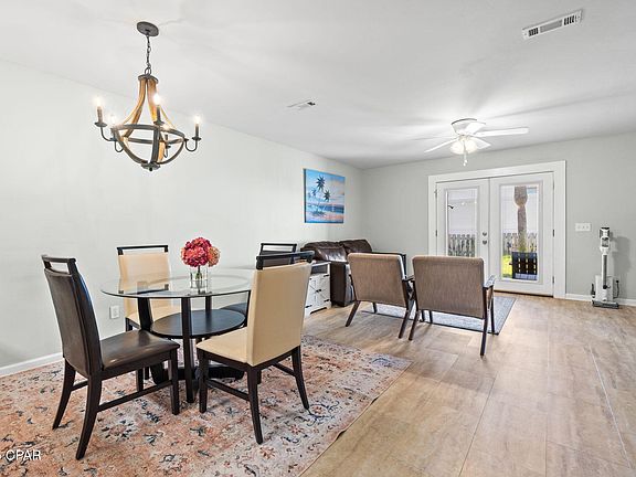 3rd image of 6215 Thomas Dr Unit 101