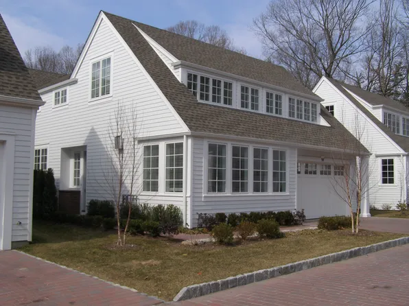 59 Kensett Ln, Darien, CT 06820