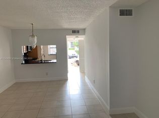 10625 NW 11th St #103, Hollywood, FL 33026