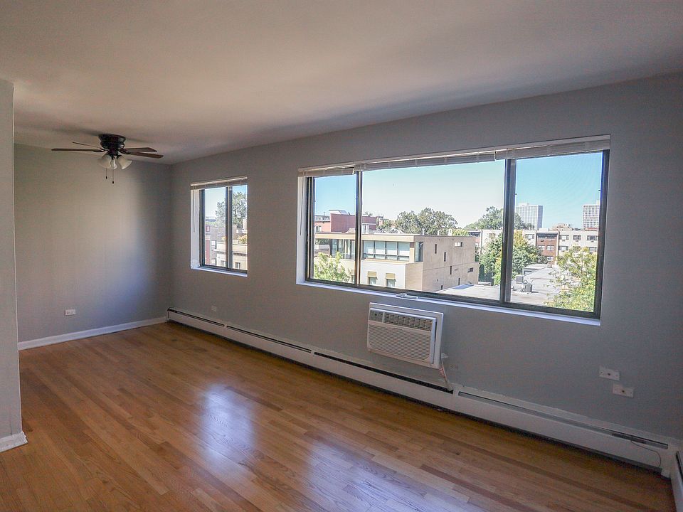 1st image of 569 W Stratford Pl #5024