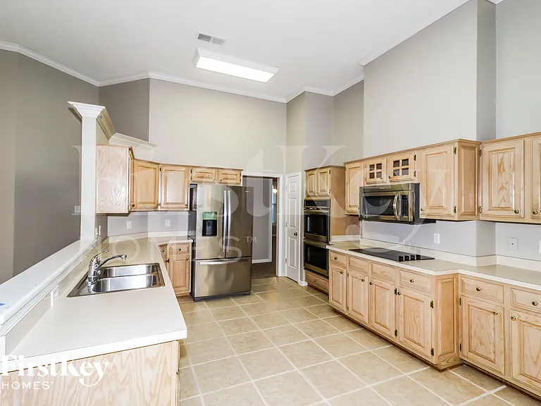 1523 Cedar Mills Dr — Photo 7