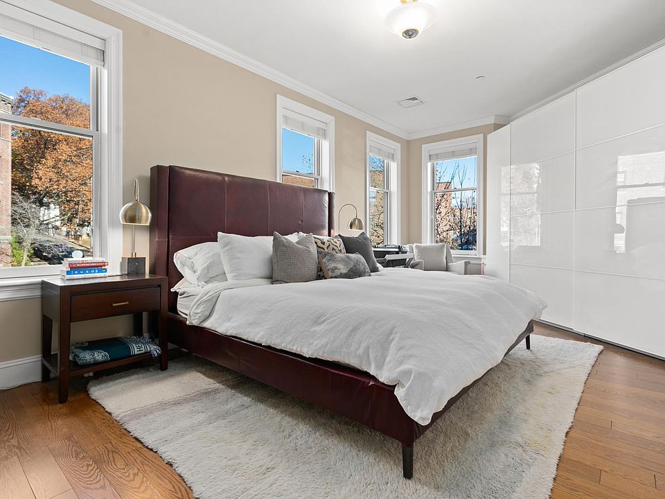 1st image of 20 Englewood Ave #2022