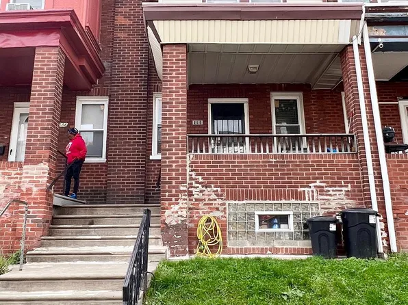 584 Alcott St, Philadelphia, PA 19120