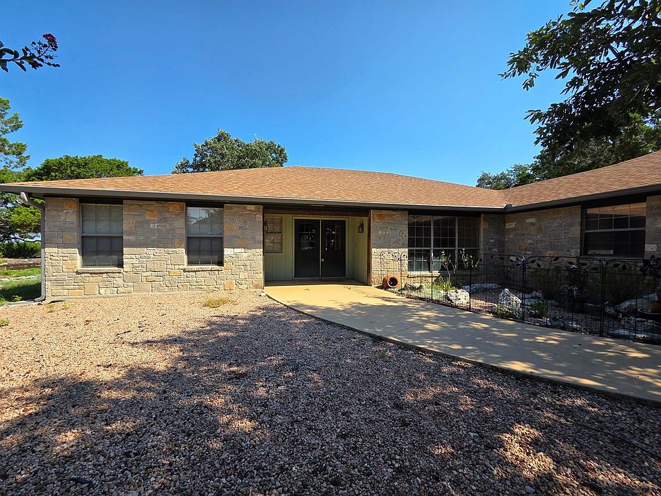1st image of 123 Sam Houston Dr