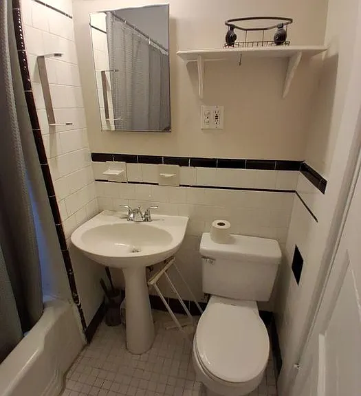 354 Harvard St — Photo 14