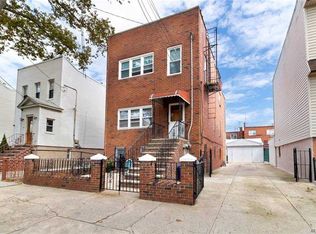 71-51 71st St, Ridgewood, NY 11385