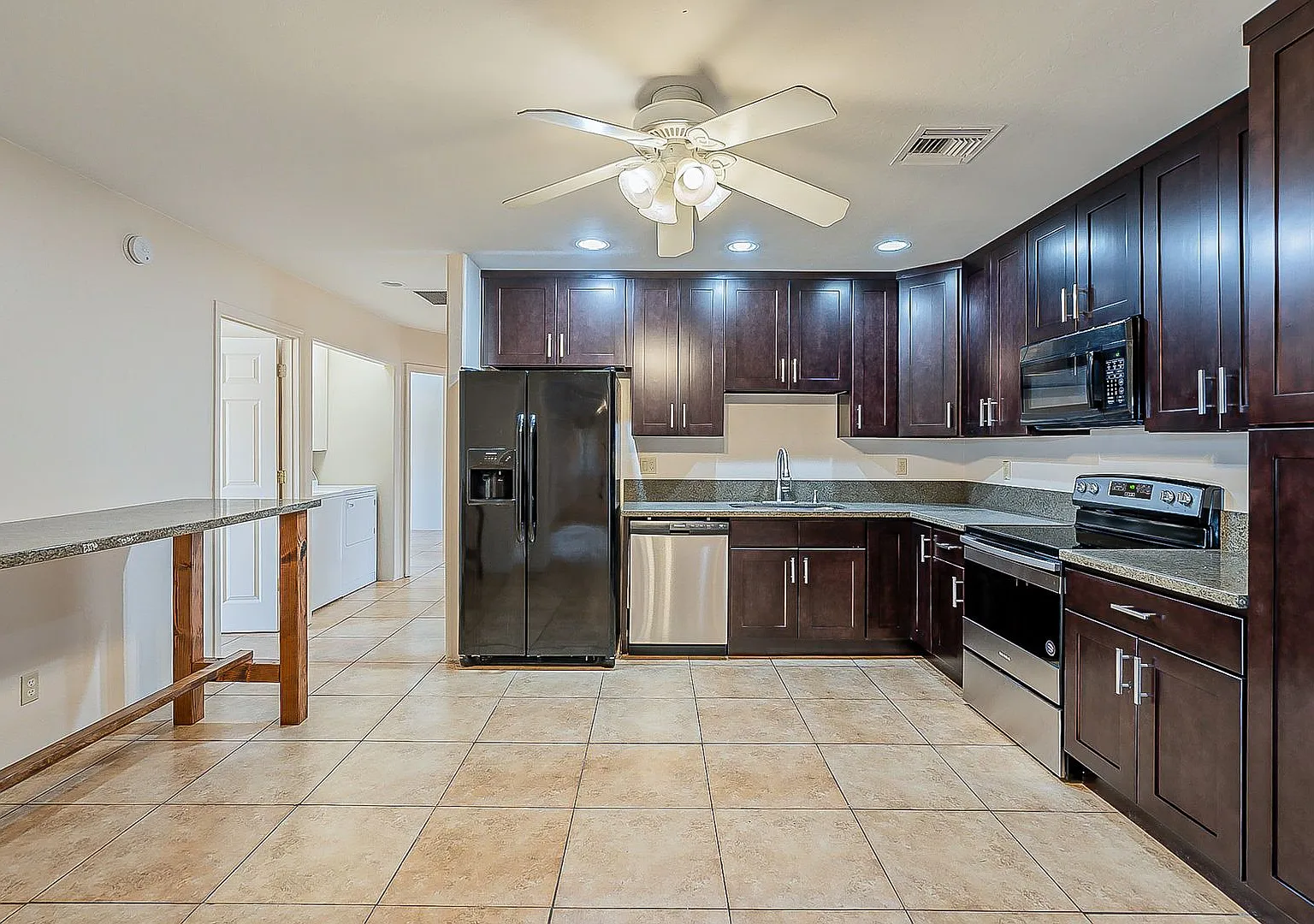 2102 N. Norton Ave. — Photo 4