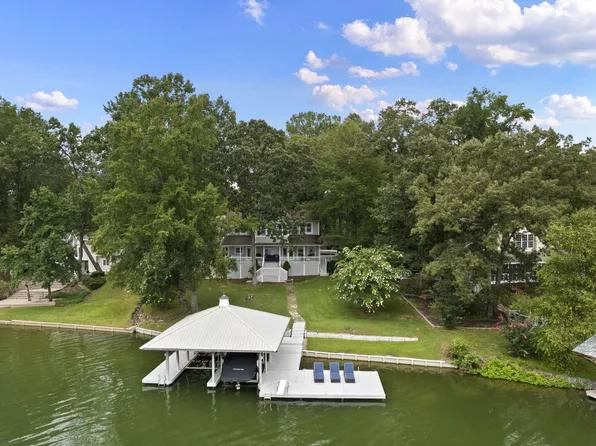 1112 Groover Rd, Spring City, TN 37381