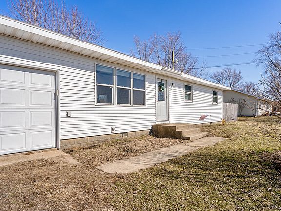 3rd image of 5390 W 400 N