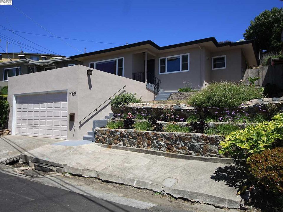 2nd image of 17300 Robey Dr