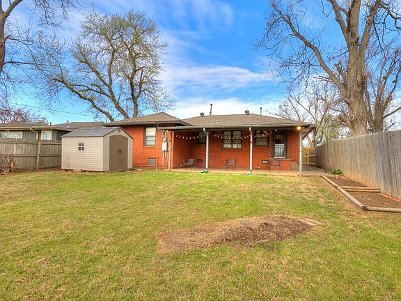 5th image of 2304 Ashley Dr