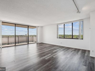 5225 Pooks Hill Rd APT 1728S, Bethesda, MD, 20814
