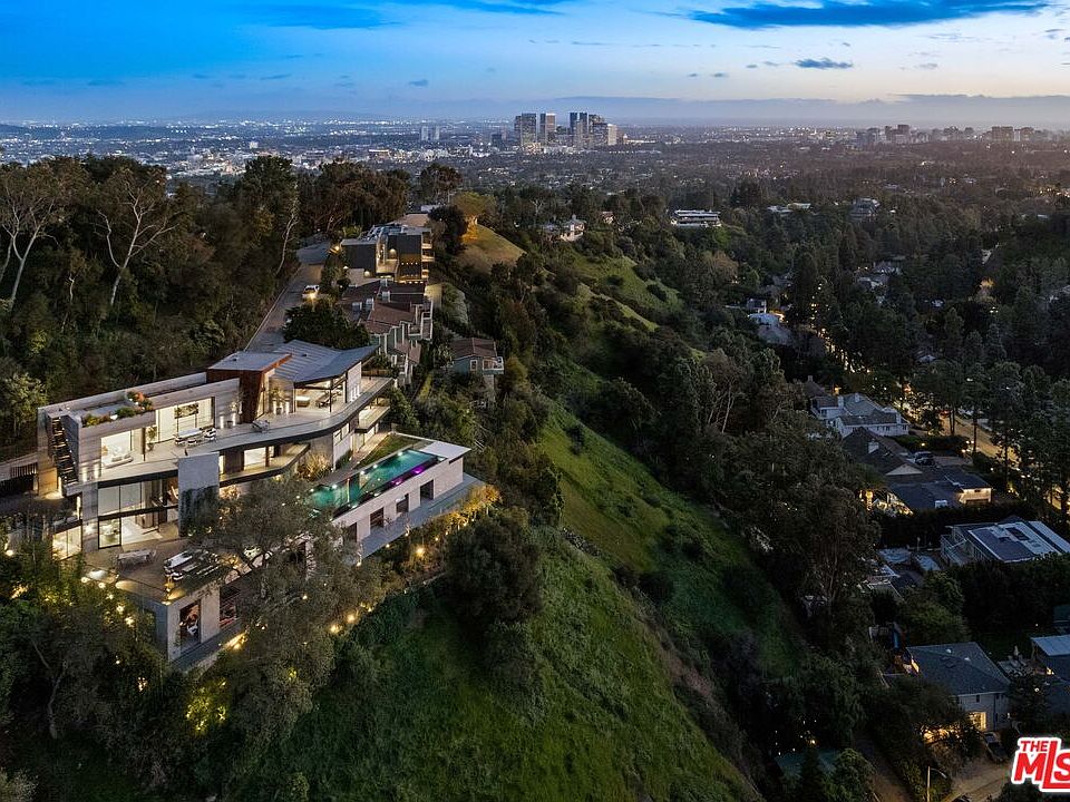 9420 Readcrest Dr, Beverly Hills, CA 90210 | Zillow