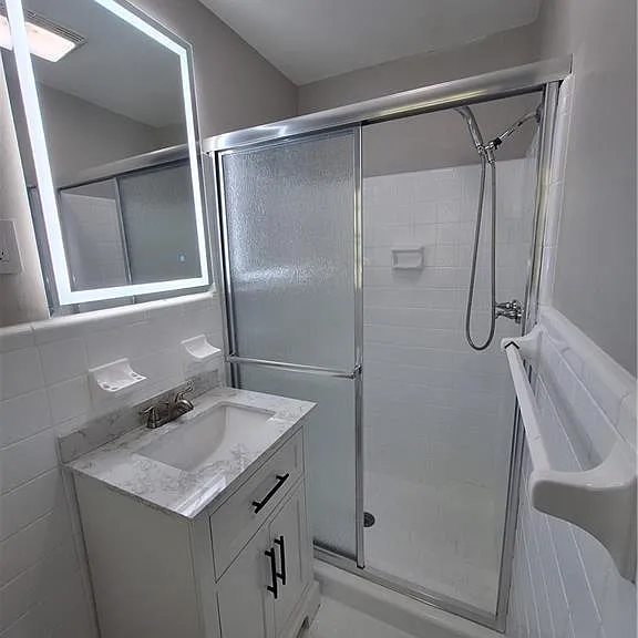 4609 Hopewell Rd — Photo 15