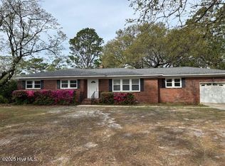 9 Bedford Forest Dr, Wilmington, NC 28412