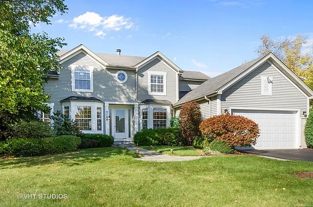 2280 Madiera Ln photo 1